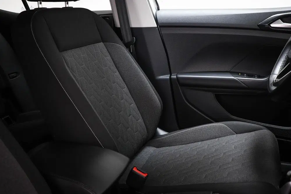 Volkswagen T-Cross 1.0 TSI Life Edition uit 2024, foto 10