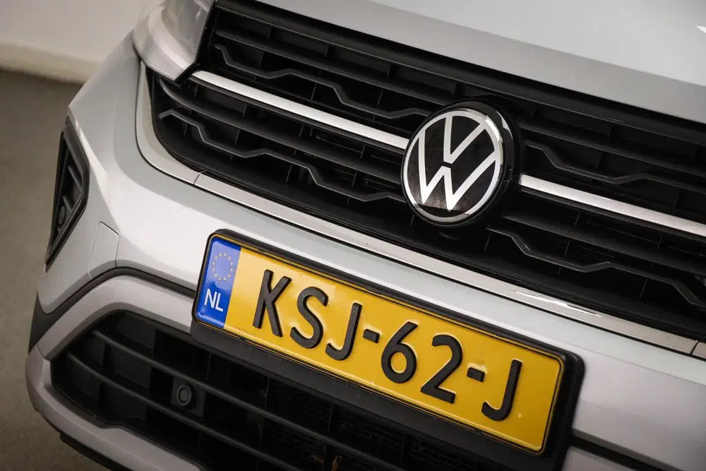 Volkswagen T-Cross 1.0 TSI Life Edition uit 2024, foto 15