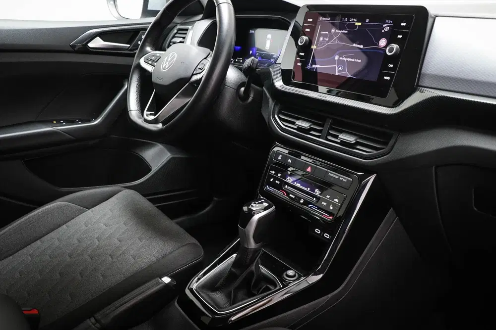 Volkswagen T-Cross 1.0 TSI Life Edition uit 2024, foto 3