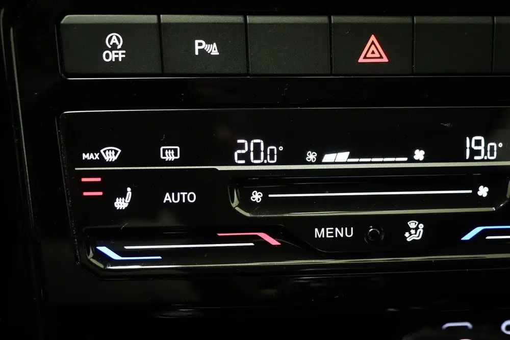 Volkswagen T-Cross 1.0 TSI Life Edition uit 2024, foto 5