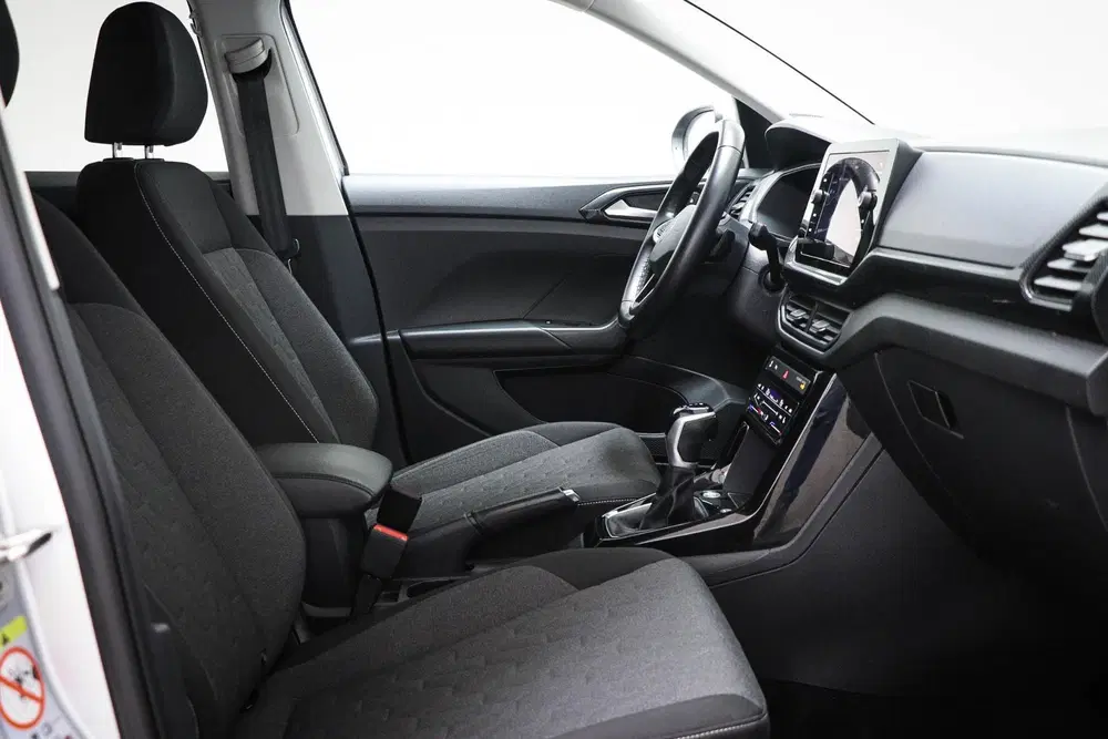 Volkswagen T-Cross 1.0 TSI Life Edition uit 2024, foto 9