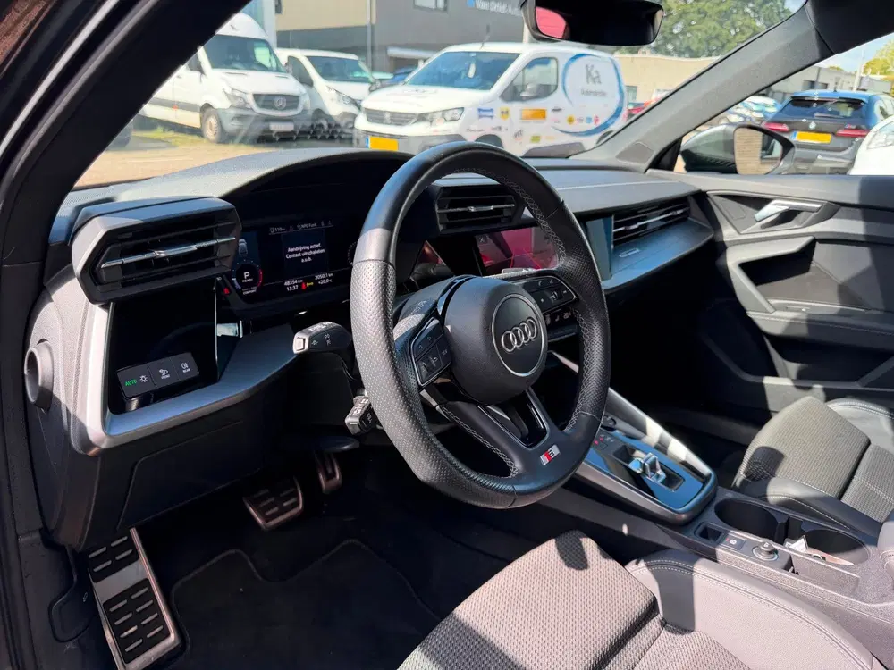 Audi A3 35 TFSI 3xS edition uit 2022, foto 8