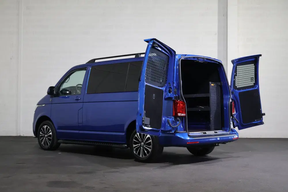 Volkswagen Transporter 2.0 TDI L1 H1 150pk Bulli Wolfsburg E uit 2021, foto 13