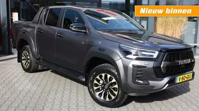 Toyota Hilux 2.8 D-4D DUBBEL CABIN GR SPORT A uit 2024