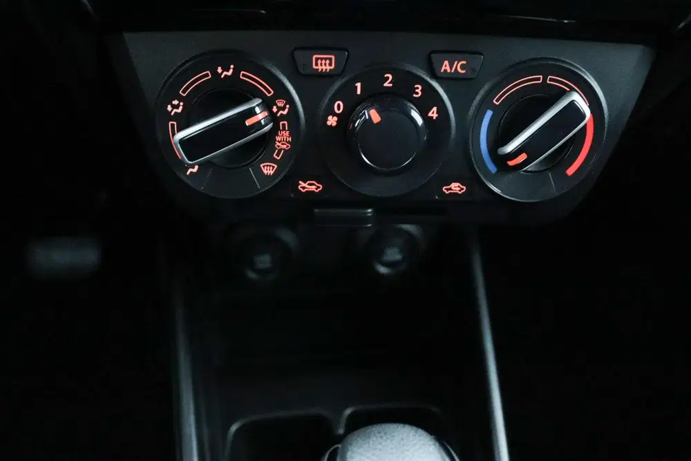 Suzuki Swift 1.2 Select Automaat uit 2020, foto 12