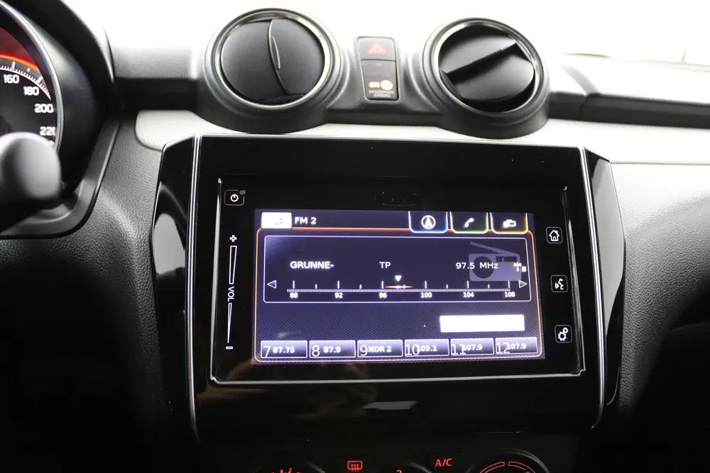Suzuki Swift 1.2 Select Automaat uit 2020, foto 13