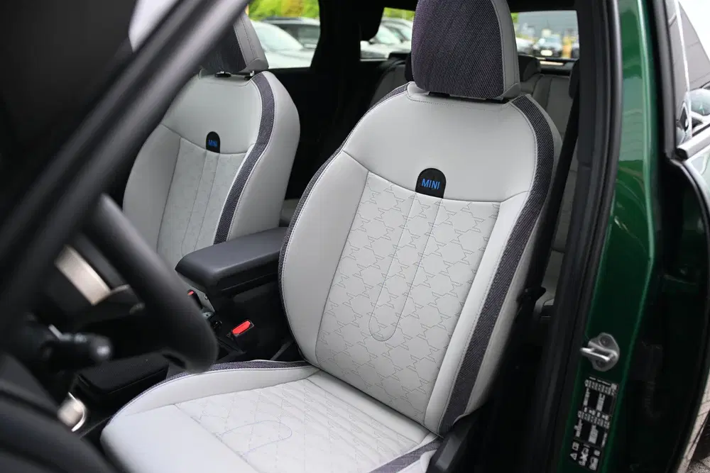 Mini Countryman S ALL4 Automaat uit 2025, foto 3