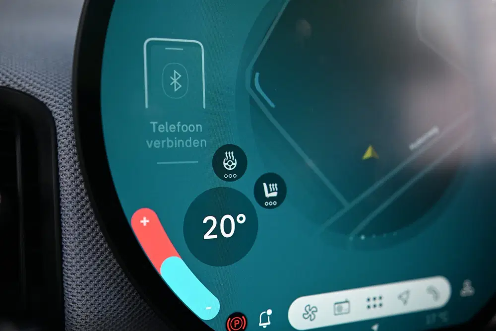 Mini Cabrio Cooper C Automaat uit 2025, foto 12