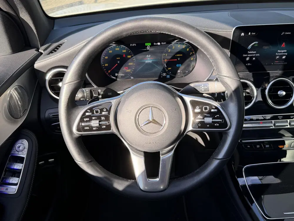 Mercedes-Benz GLC 300e 4MATIC Premium 18" uit 2021, foto 5