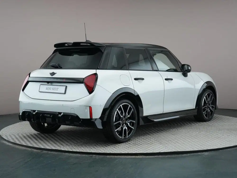Mini Hatchback Cooper S uit 2025, foto 7