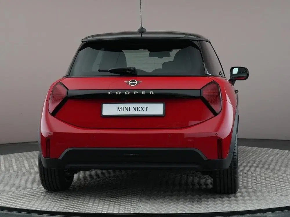 Mini Hatchback Cooper C Automaat uit 2025, foto 6