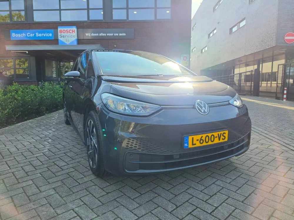 Volkswagen ID.3 Life 58 kWh uit 2020, foto 2