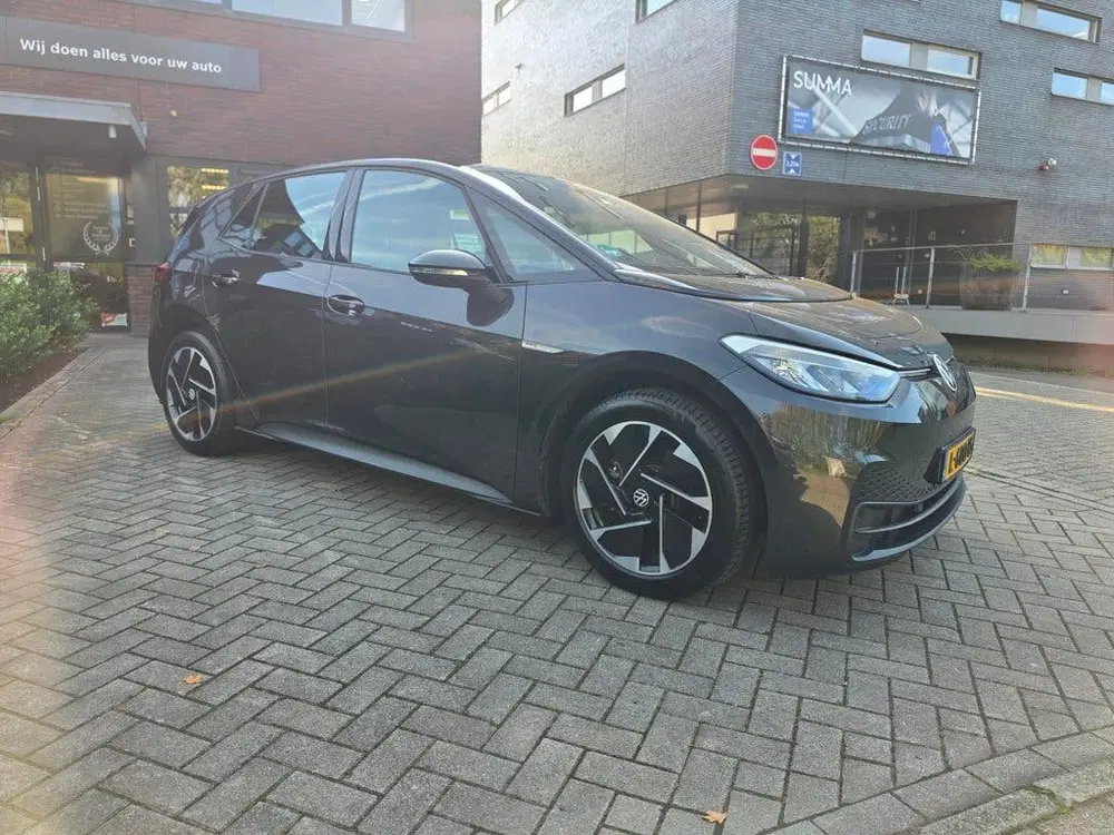 Volkswagen ID.3 Life 58 kWh uit 2020, foto 3