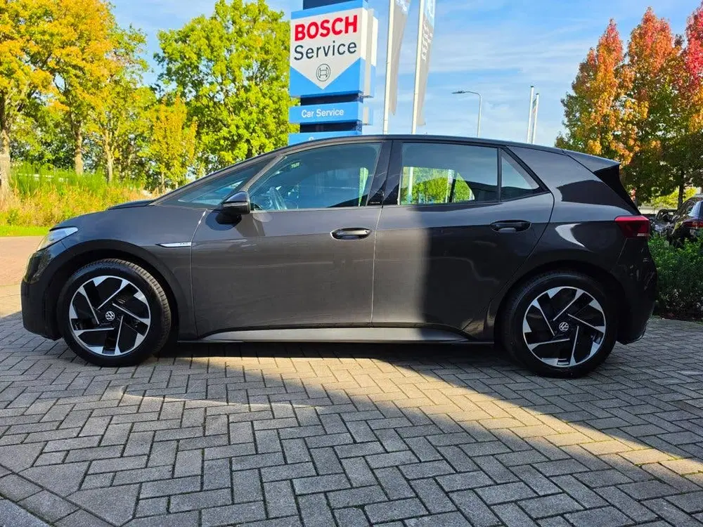 Volkswagen ID.3 Life 58 kWh uit 2020, foto 6
