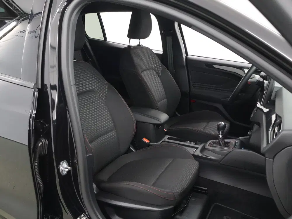 Ford Focus 1.0 EcoBoost Hybrid ST Line uit 2023, foto 10