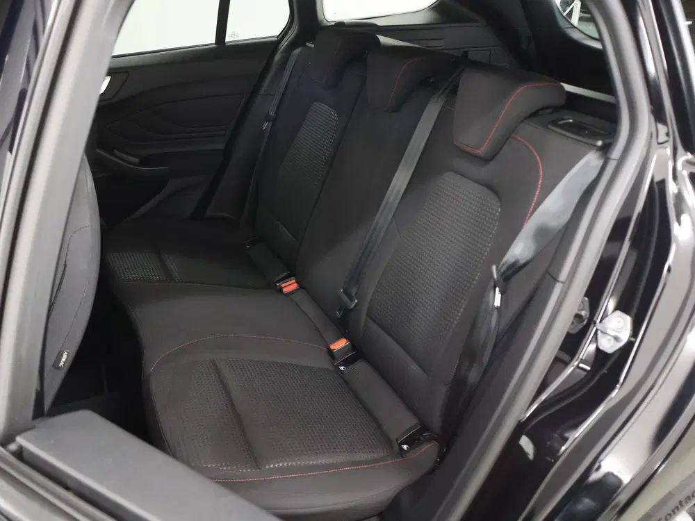 Ford Focus 1.0 EcoBoost Hybrid ST Line uit 2023, foto 11