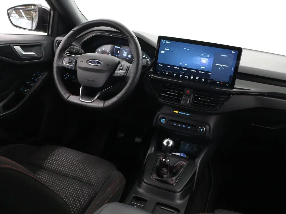 Ford Focus 1.0 EcoBoost Hybrid ST Line uit 2023, foto 9