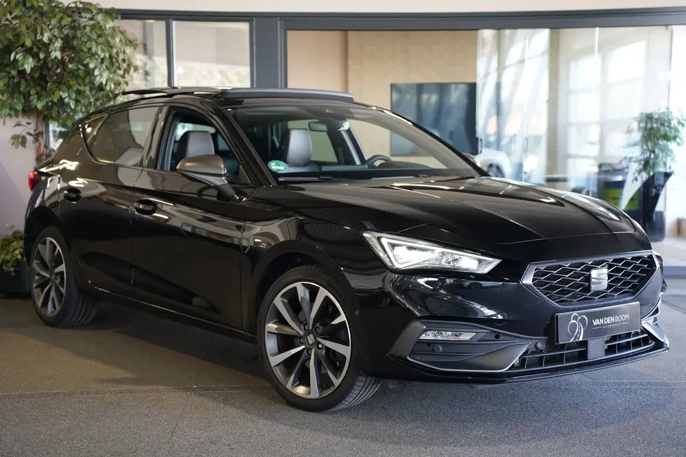 SEAT Leon 1.4 TSI eHybrid PHEV FR 204PK Pano Cam Vir uit 2020, foto 6