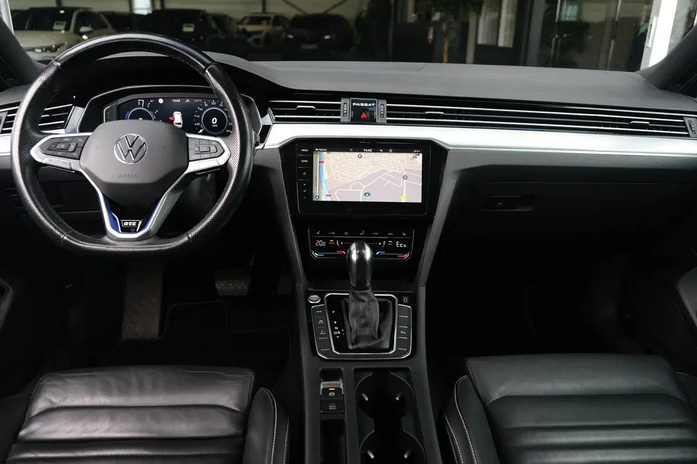 Volkswagen Passat 1.4 TSI PHEV GTE 218PK Pano Volled uit 2021, foto 12