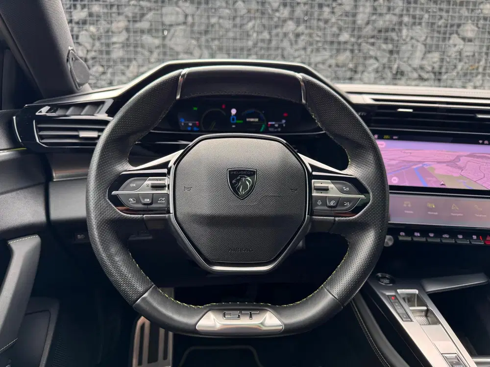 Peugeot 308 1.6 Plug-in Hybrid 225 GT Pano Keyless Tre uit 2024, foto 9