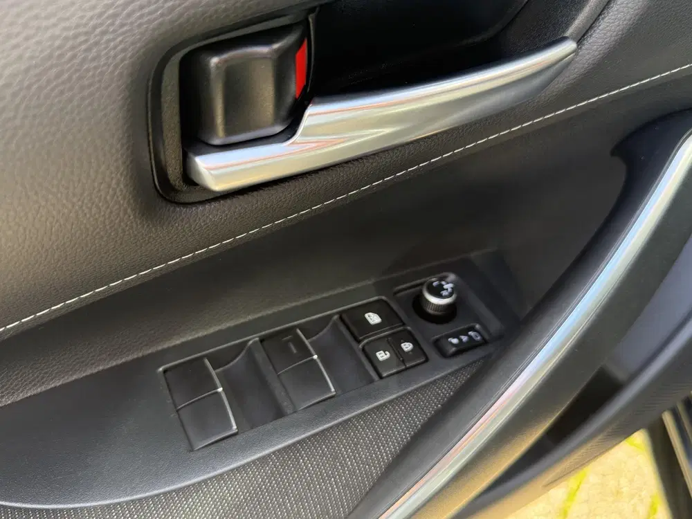 Toyota Corolla 1.8 Hybrid uit 2024, foto 13