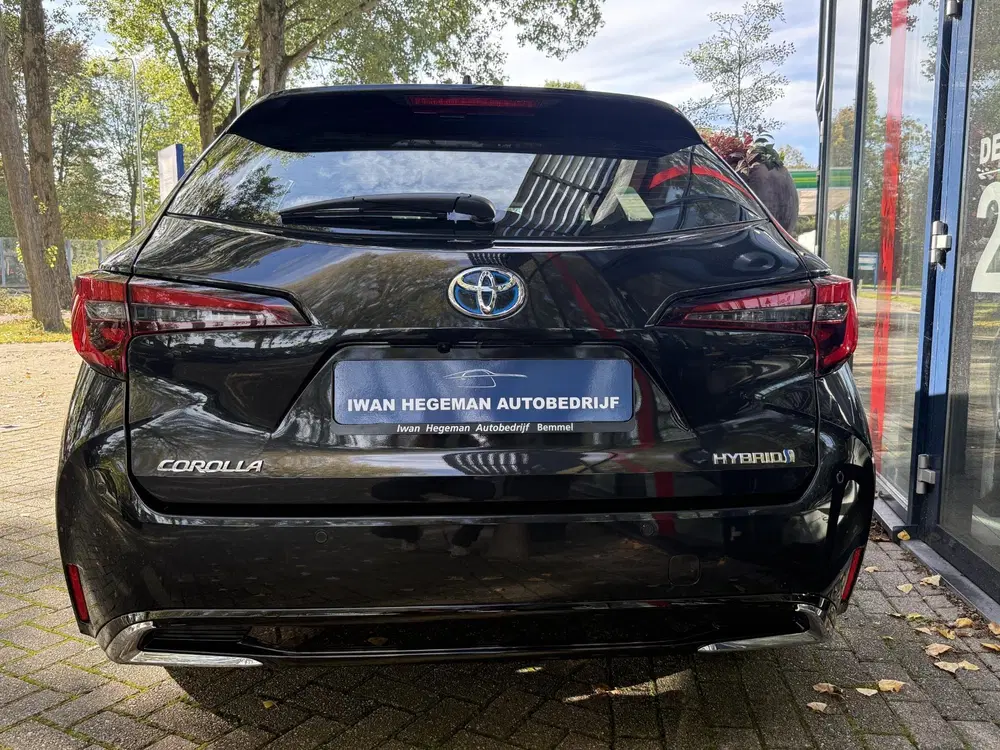 Toyota Corolla 1.8 Hybrid uit 2024, foto 6