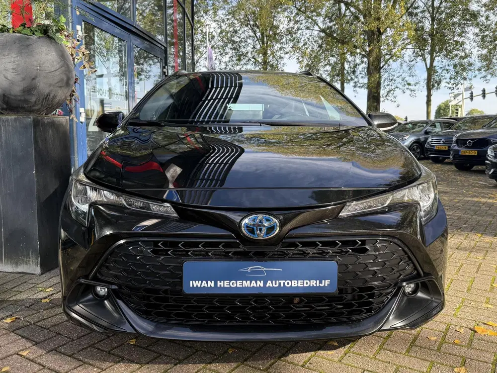 Toyota Corolla 1.8 Hybrid uit 2024, foto 8