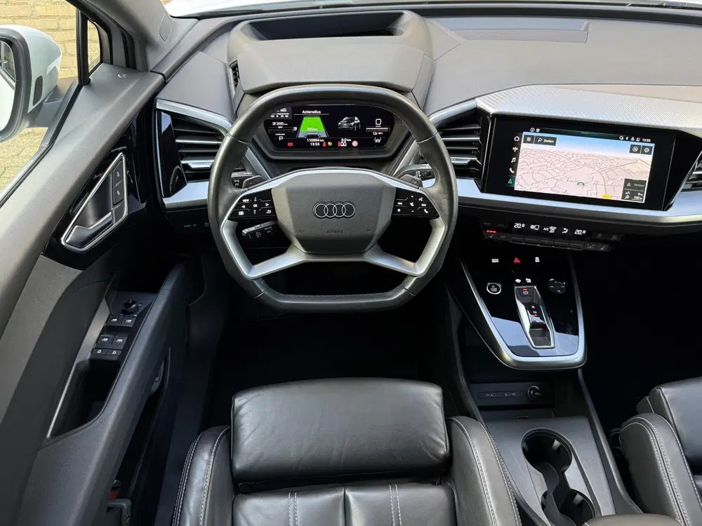 Audi Q4 e-tron 40 Launch edition Advanced 77 kWh uit 2021, foto 3