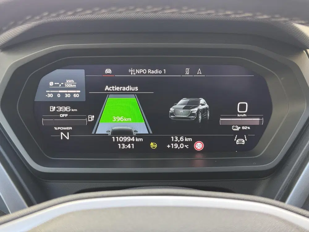 Audi Q4 e-tron 40 Launch edition Advanced 77 kWh uit 2021, foto 4