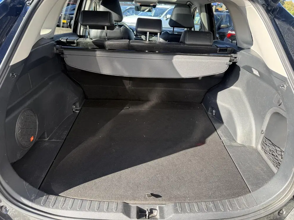Toyota RAV 4 2.5 Hybrid AWD Executive Premium uit 2021, foto 4