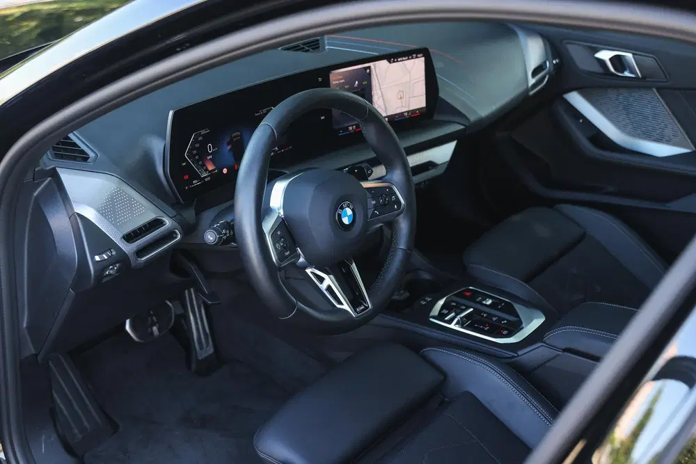 BMW 1-serie 120 M Sport Automaat uit 2025, foto 9
