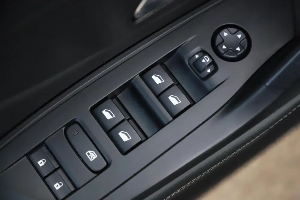 Peugeot 308 1.2 PureTech Allure Pack Business Automaat uit 2022, foto 10
