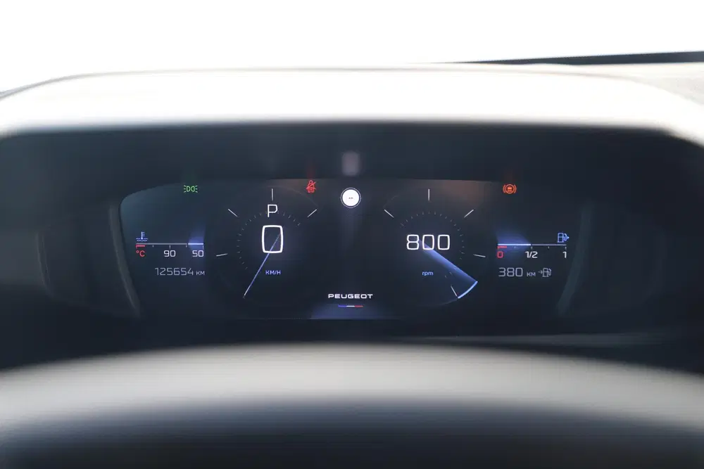 Peugeot 308 1.2 PureTech Allure Pack Business Automaat uit 2022, foto 12