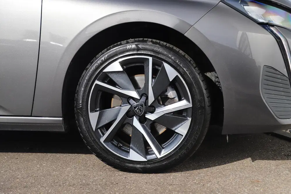 Peugeot 308 1.2 PureTech Allure Pack Business Automaat uit 2022, foto 6