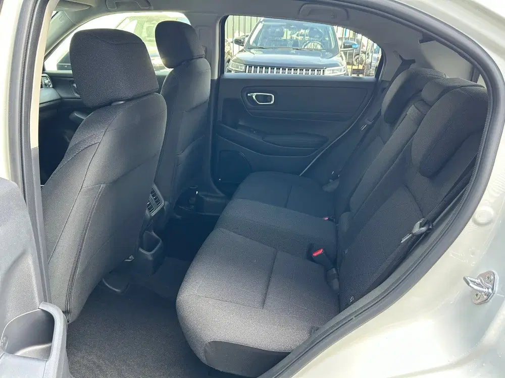Honda HR-V 1.5 e:HEV Hybrid 131pk Automaat Elegance uit 2025, foto 15
