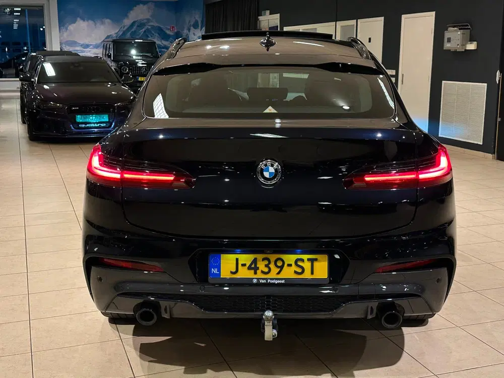 BMW X4 XDrive 30d M-SPORT uit 2020, foto 13