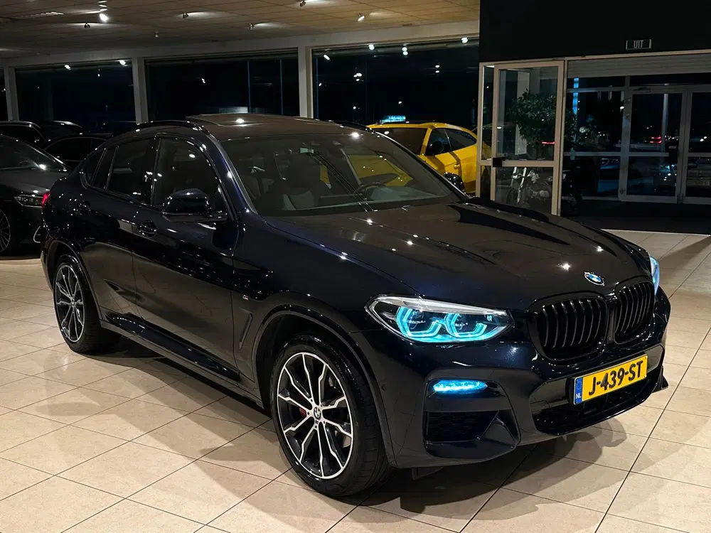 BMW X4 XDrive 30d M-SPORT uit 2020, foto 8