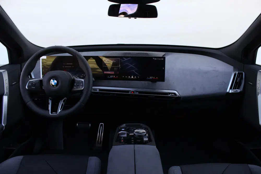 BMW iX xDrive45 M Sport uit 2026, foto 12