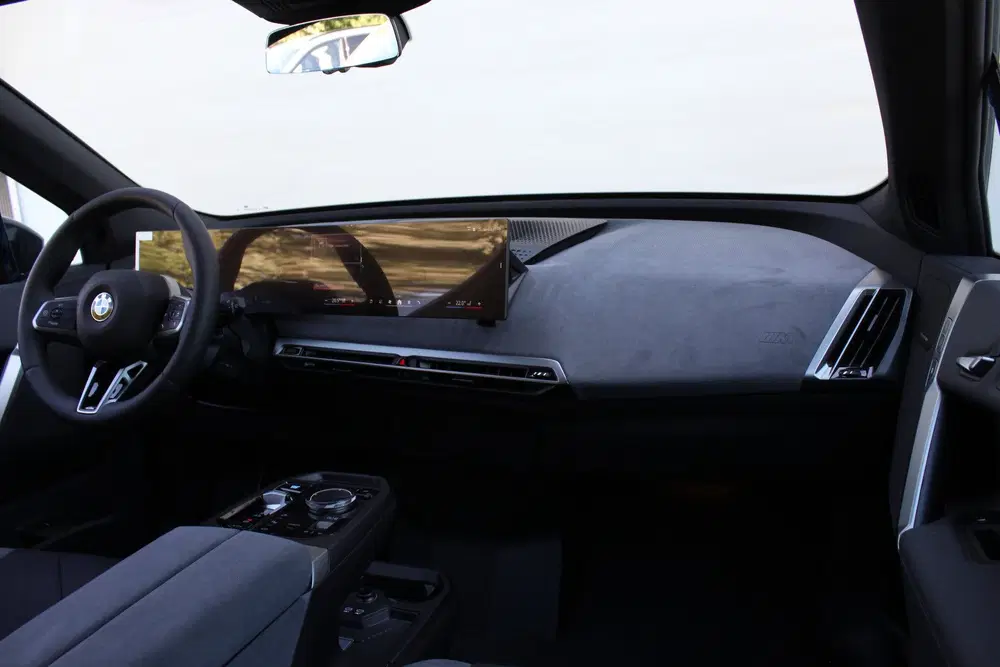 BMW iX xDrive45 M Sport uit 2026, foto 13