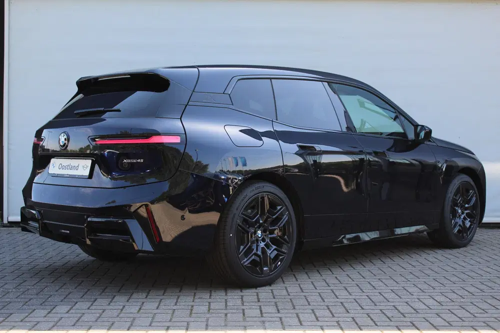 BMW iX xDrive45 M Sport uit 2026, foto 2