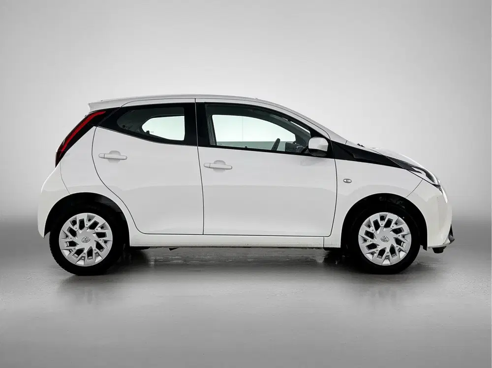 Toyota Aygo 1.0 VVT-i x-play uit 2021, foto 12