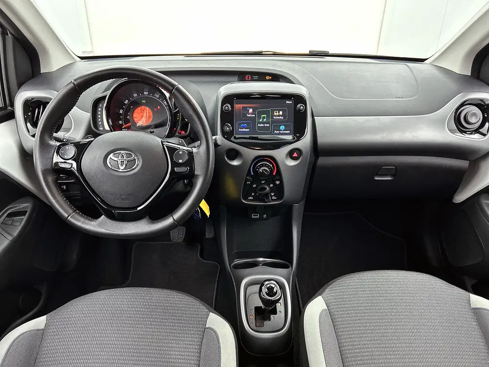 Toyota Aygo 1.0 VVT-i x-play uit 2021, foto 4