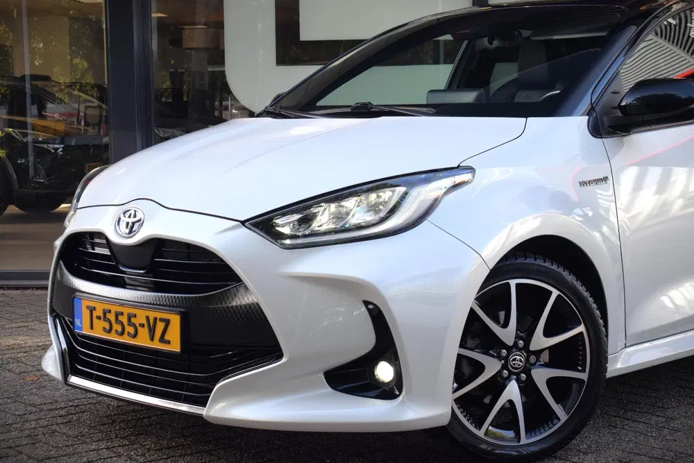 Toyota Yaris 1.5 Hybrid Launch Edition uit 2020, foto 11