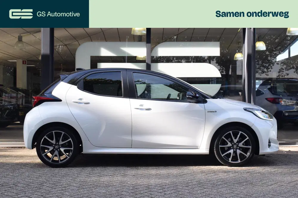 Toyota Yaris 1.5 Hybrid Launch Edition uit 2020, foto 6
