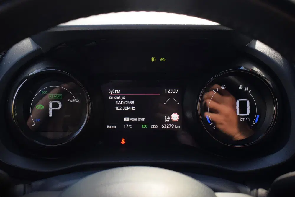 Toyota Yaris 1.5 Hybrid Launch Edition uit 2020, foto 9