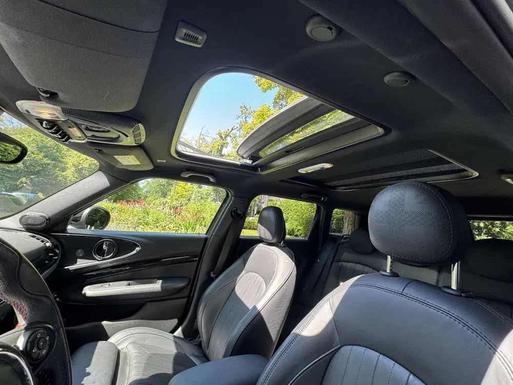 Mini Clubman 2.0 JCW Chili uit 2020, foto 7