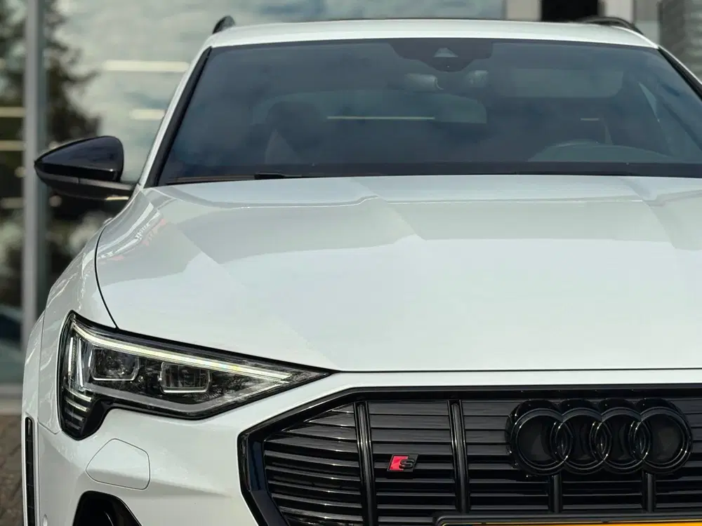 Audi e-tron S quattro 95 kWh PANO-DAK NL-AUTO NAP uit 2022, foto 5