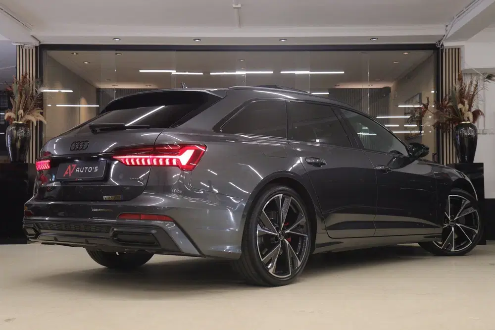 Audi A6 55 TFSI e quattro Pro Line S Competition P uit 2023, foto 4