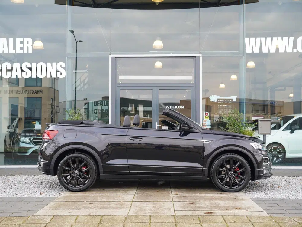 Volkswagen T-Roc 1.5 TSI 150pk Automaat R-Line uit 2021, foto 5