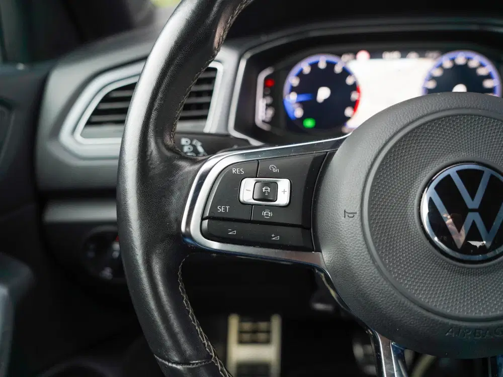 Volkswagen T-Roc 1.5 TSI 150pk Automaat R-Line uit 2021, foto 7